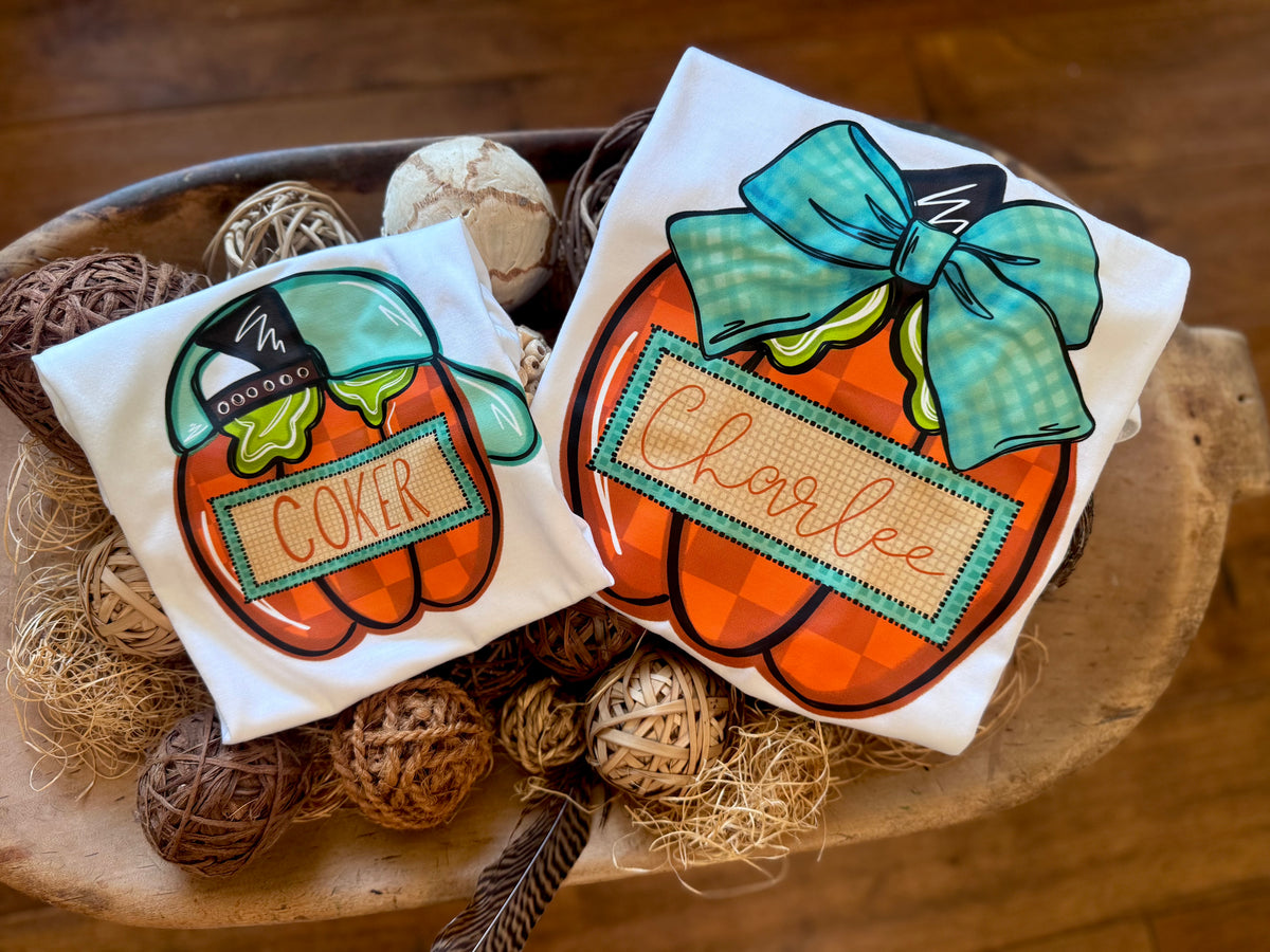 Boy or Girl Pumpkin with te