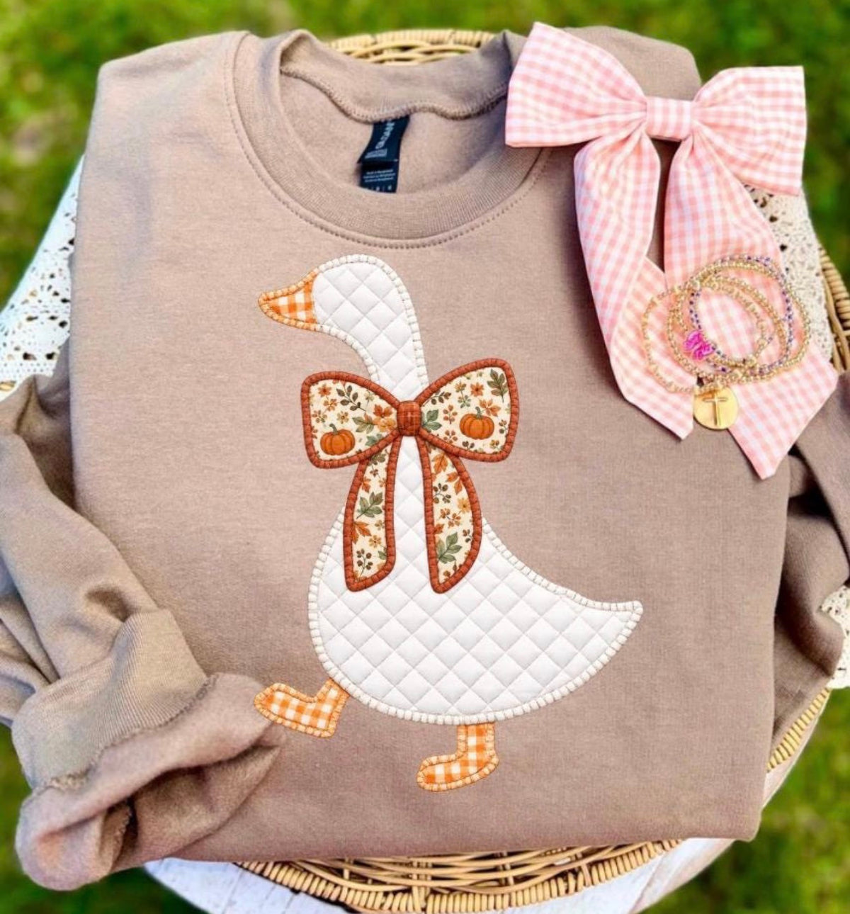 Faux quilted goose