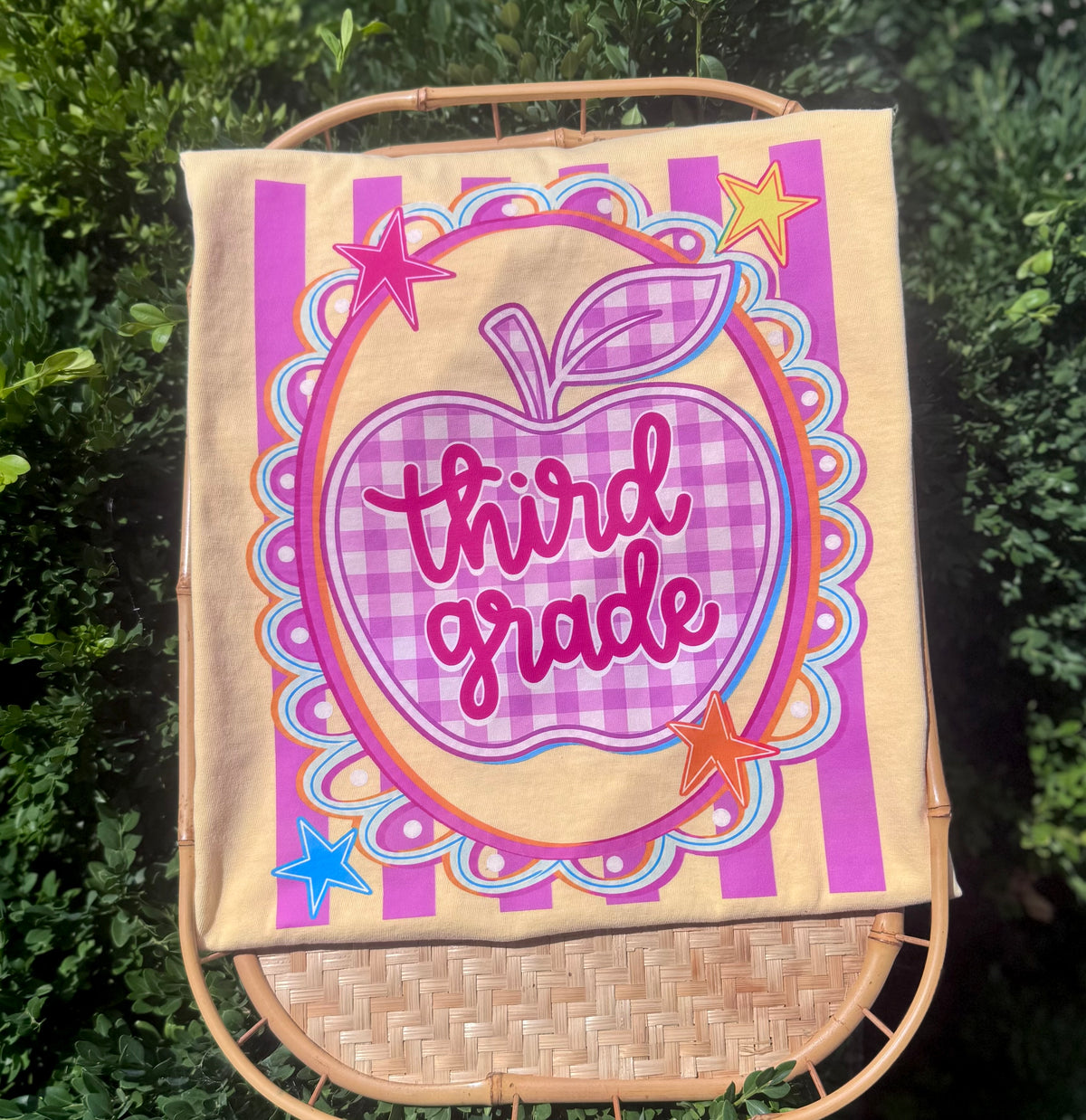 THIRD GRADE TRENDY APPLE