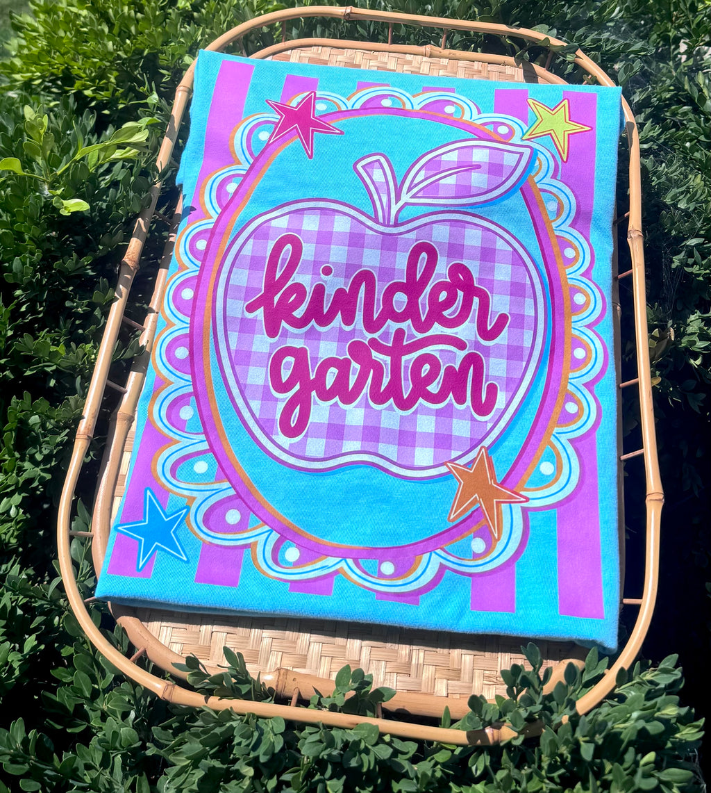 KINDERGARTEN TRENDY APPLE